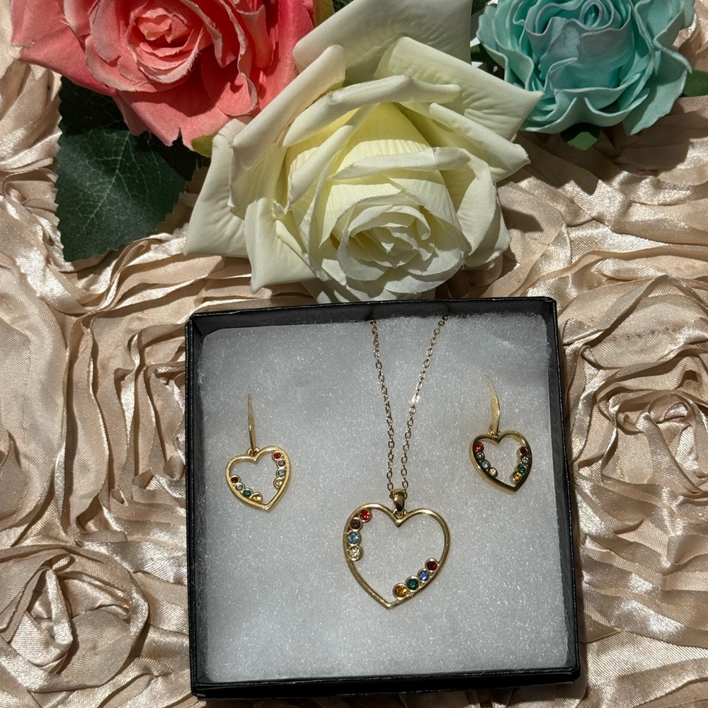 18K Gold Plated earring and necklace set with beautiful precious colored stones